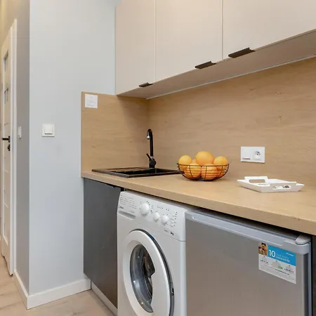 Cosy Near The Old Town By Renters 아파트