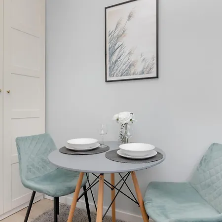 Cosy Near The Old Town By Renters * Γκντανσκ