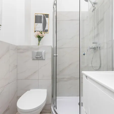 Διαμέρισμα Cosy Near The Old Town By Renters *