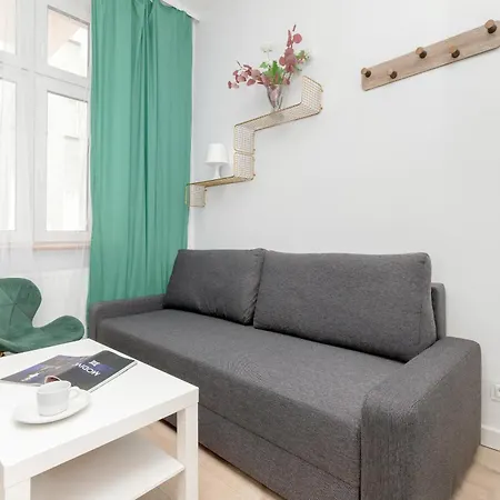 Cosy Near The Old Town By Renters