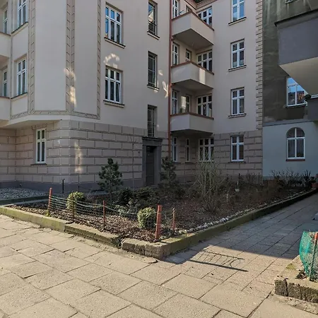 Cosy Near The Old Town By Renters * Γκντανσκ